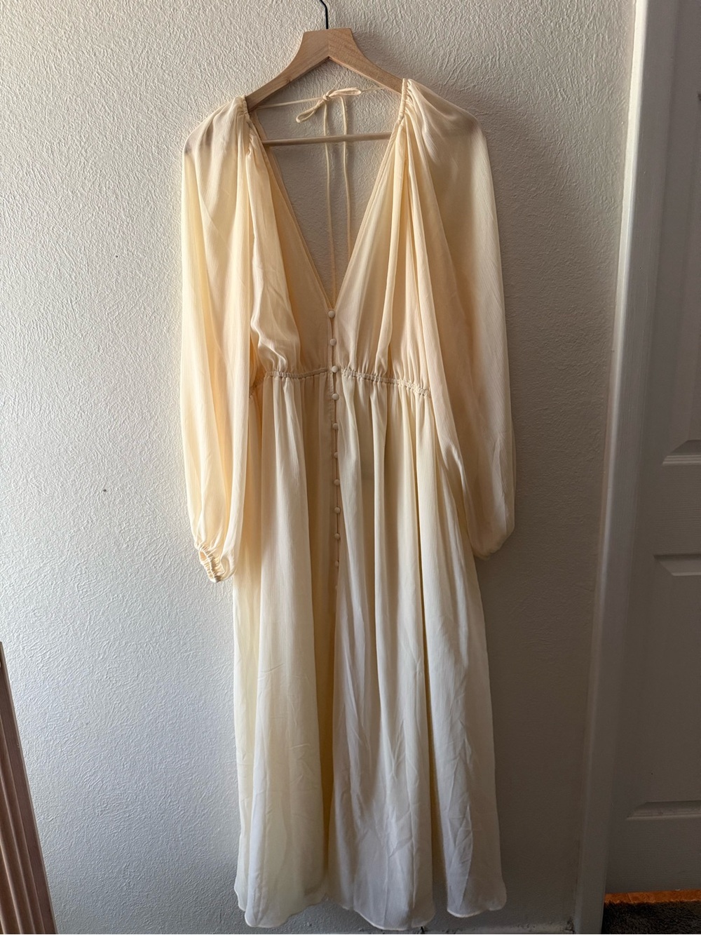 H&M butter yellow chiffon dress XL